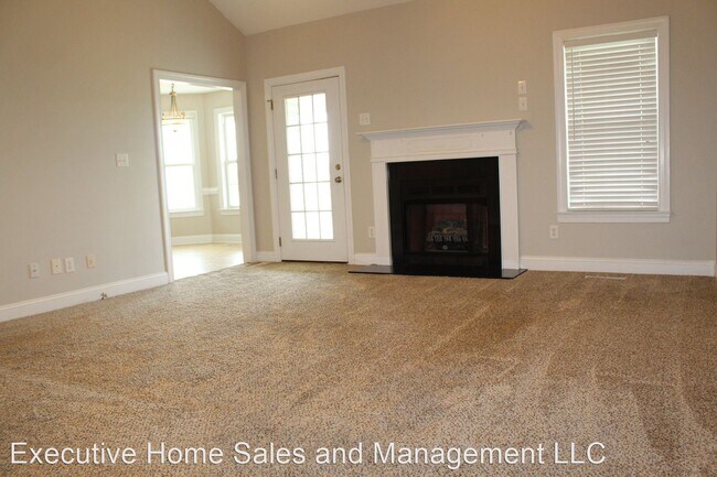 Building Photo - 3 br, 3 bath House - 103 Edgerton Farm Dr.