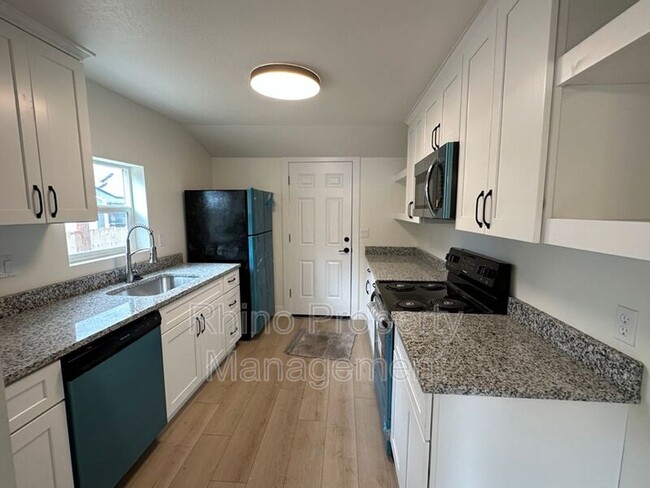 Building Photo - 343 E Coatsville Ave