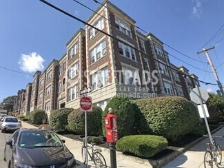 Building Photo - 99 Brainerd Rd