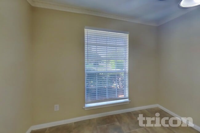 Building Photo - 1838 Turtle Creek Dr