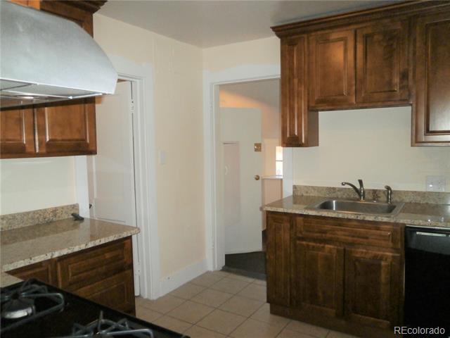 Foto del edificio - 1370 S Columbine St