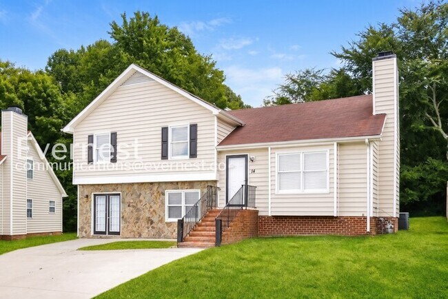 Foto del edificio - 14 Fieldale Ct