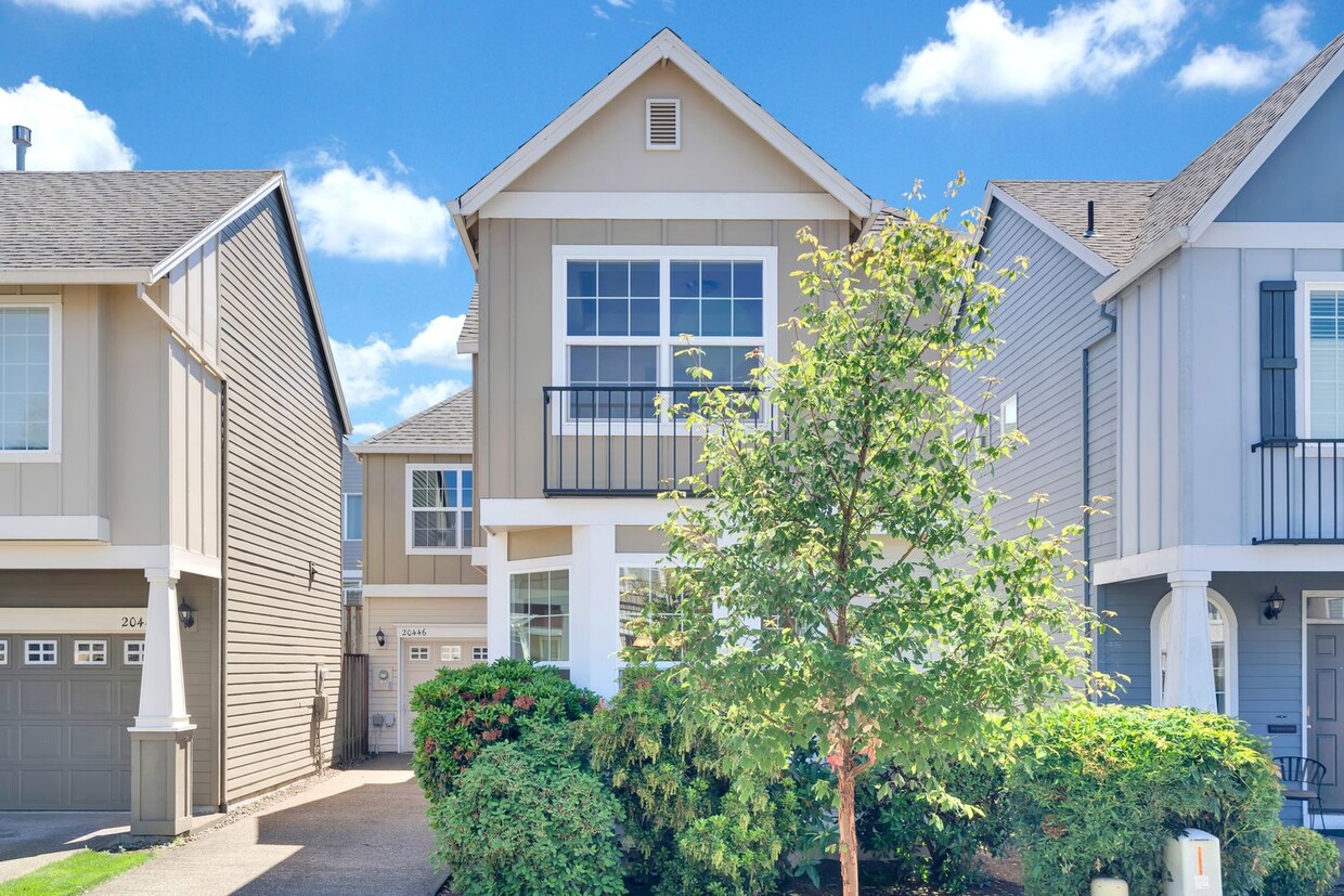Foto principal - Spacious, sparkling clean Beaverton townho...