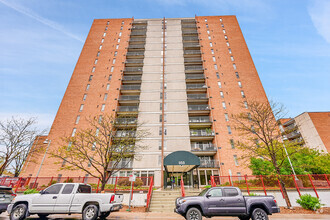 Building Photo - 955 Eudora St