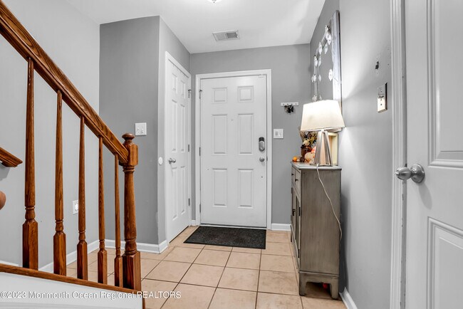 Foto del edificio - 235 Chickadee Ct