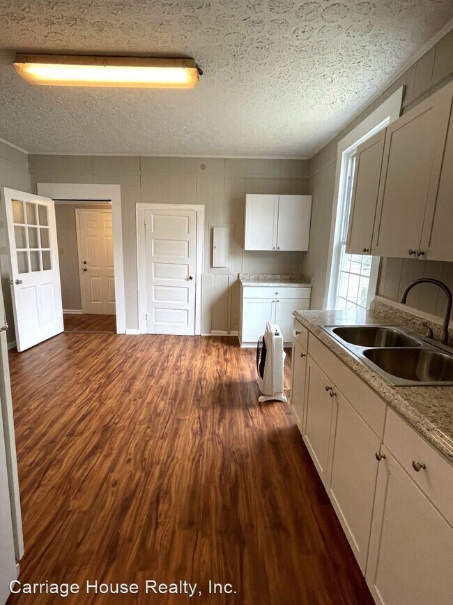 Building Photo - 2 br, 1 bath House - 123 Wilkerson St