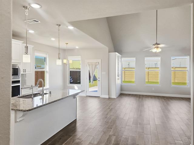 Building Photo - 3218 Amber Waves Ln