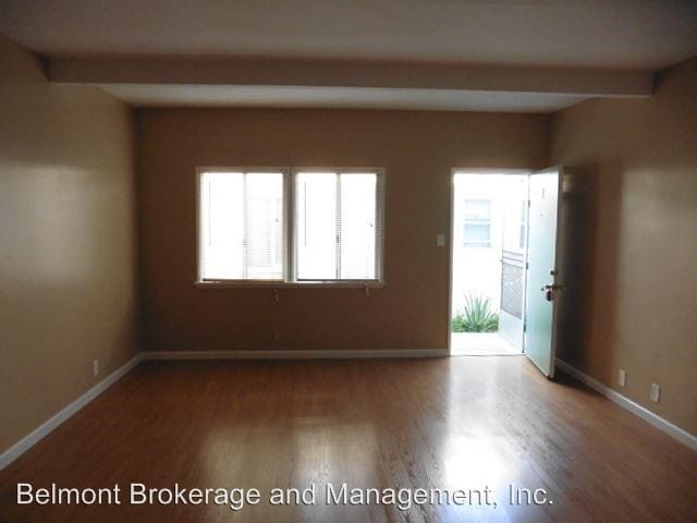 Building Photo - 4426 E 7TH St