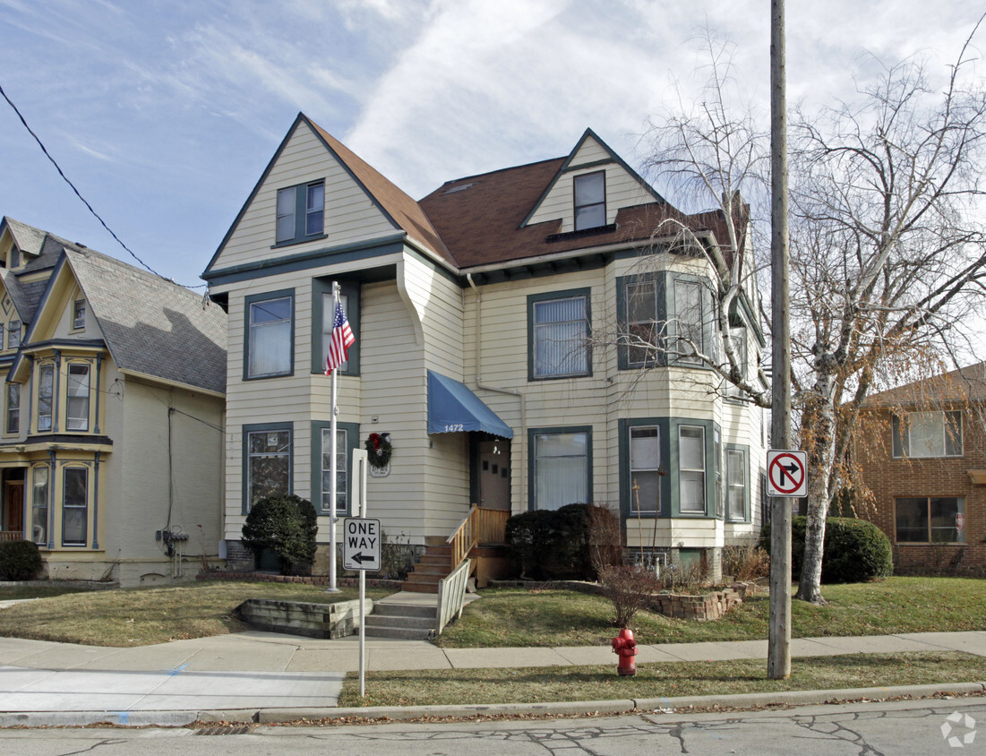 Primary Photo - Eagle East Apartments