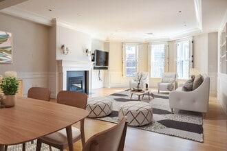 Building Photo - 15 Marlborough St