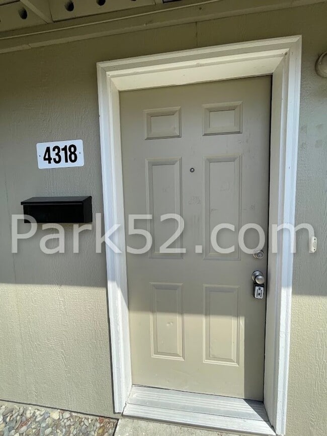 Foto del edificio - 4318 S Alder St