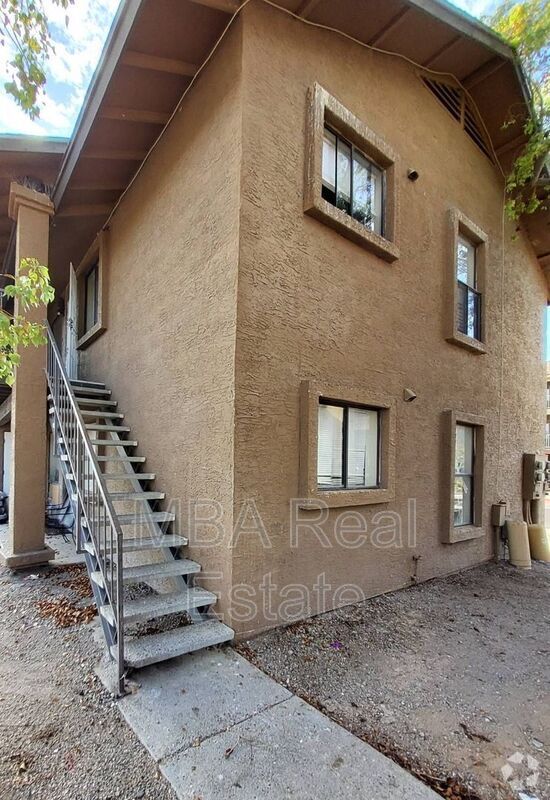 Building Photo - 11350 W Tennessee Ave
