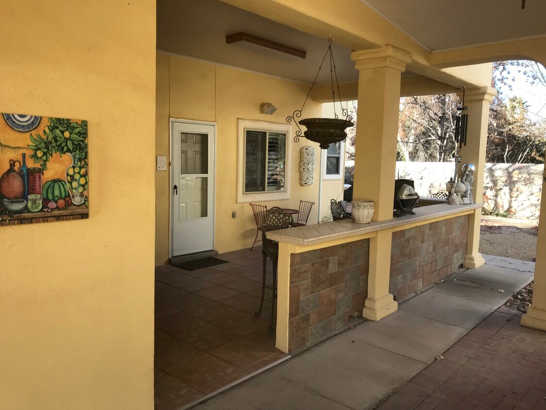 Foto principal - 517 Shadow Willow Dr