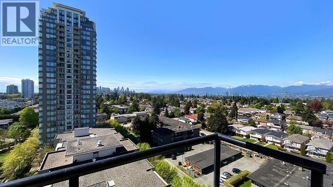 Building Photo - 7178 Collier St