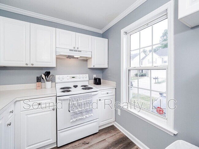 Building Photo - 2510 Blackwolf Run Ln
