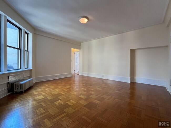 Foto del edificio - 55 W 55th St