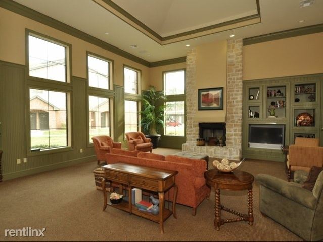 Building Photo - 2 br, 2 bath  - 7215 Spring Cypress Rd # 1110