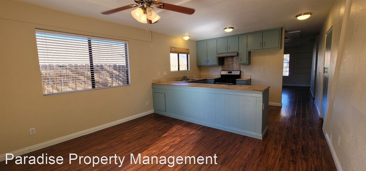 Primary Photo - 4 br, 2 bath House - 230 Los Cabos Lane