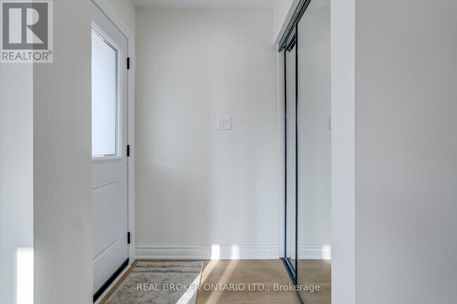 Photo du bâtiment - 75 Hummingbird Dr