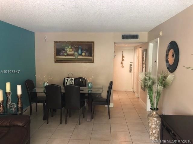 Primary Photo - 14211 N Kendall Dr