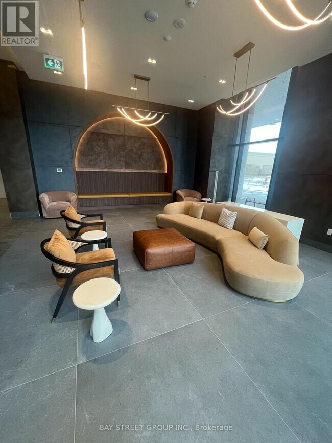 Building Photo - 27 Korda Gate