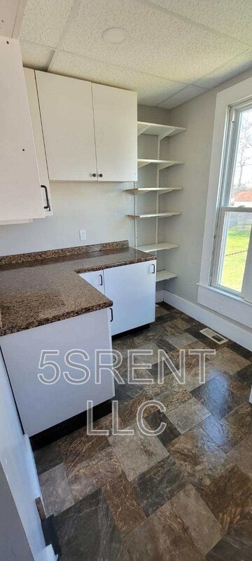 Foto del edificio - 534 Boone St