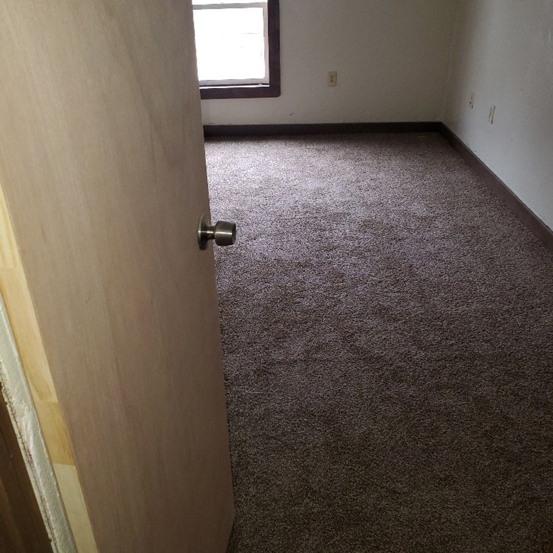 3812 Canton Ave Lorain, OH 44055 – photo 2