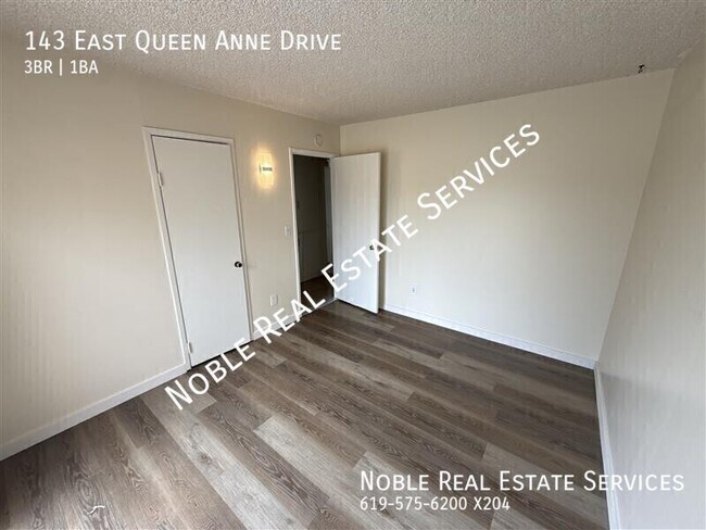 Foto del edificio - 143 E Queen Ann Dr