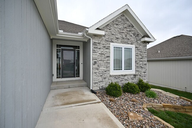 Foto del edificio - 7465 NW Douglas Ct
