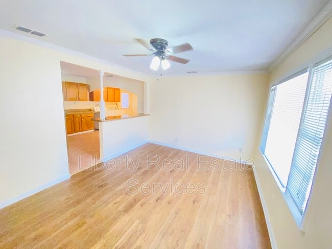 Foto del edificio - 414 Patton Rd