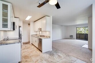 Building Photo - 400 Ortega Ave