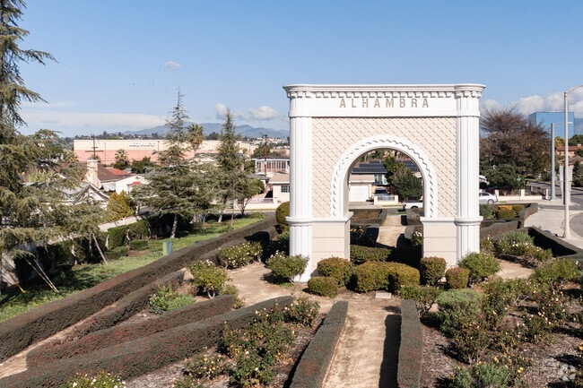 Alhambra Arch resembles the Washington Square Arch in NYC.