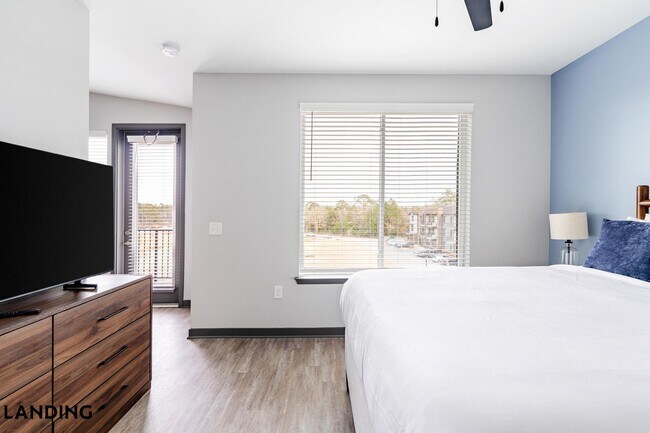 Building Photo - 8511 Myslak Wy