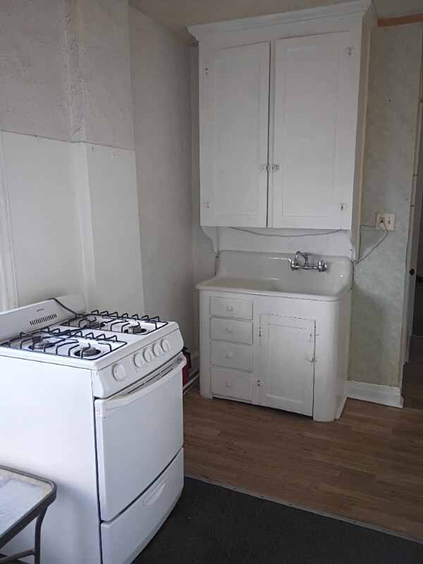 Foto del edificio - 230 S 6th St