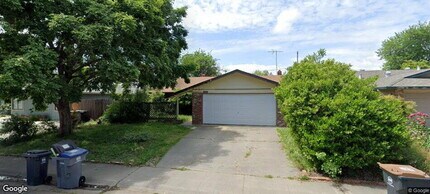 Building Photo - 1317 Alder Pl