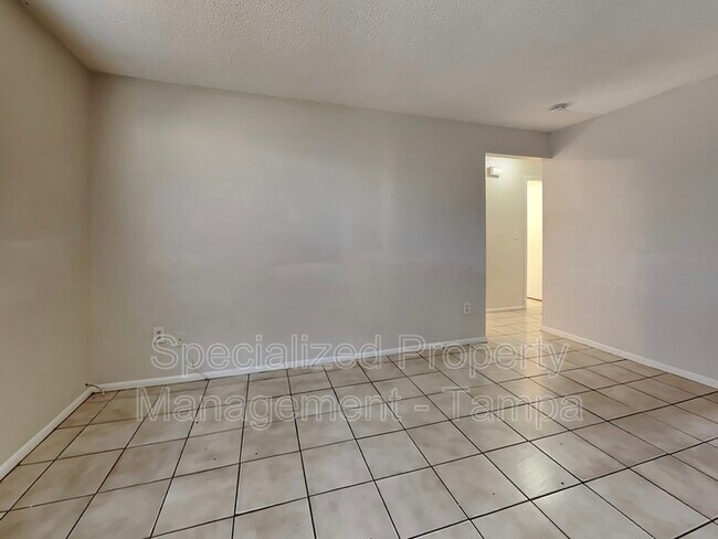 Building Photo - 15117 Avalon Ave