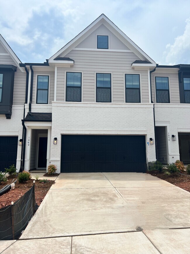 Building Photo - 1060 WESTERLAND Way