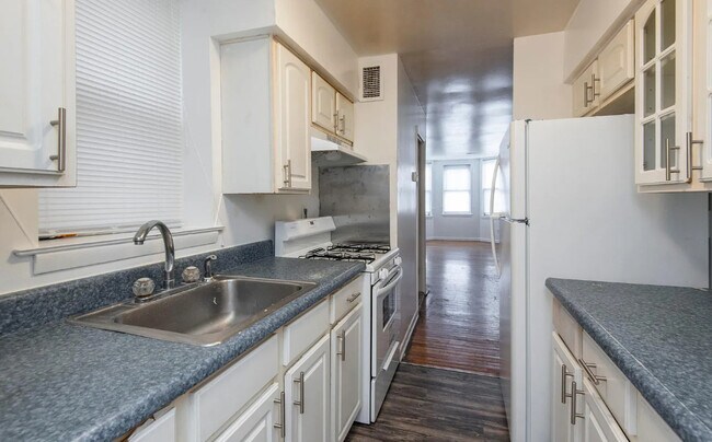Foto del edificio - 5172 Parkside Ave