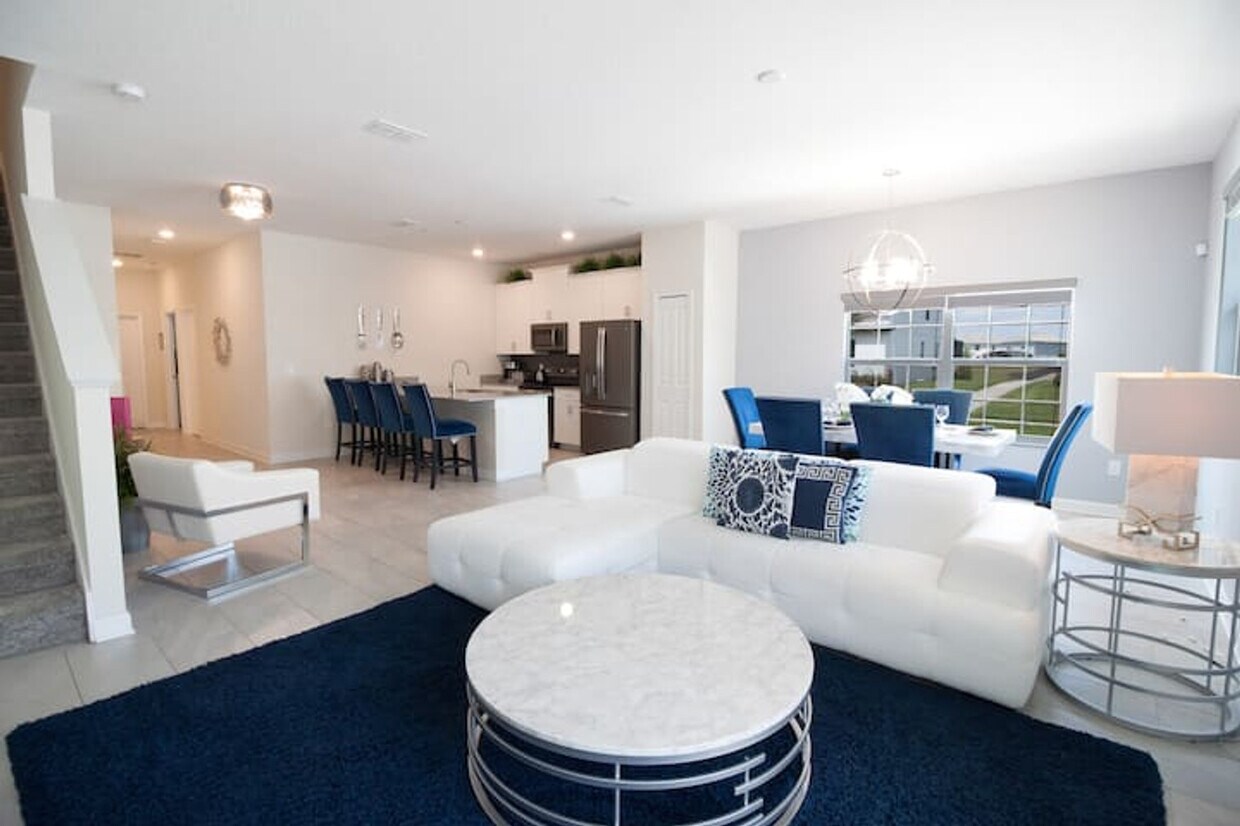 Foto principal - 4800 Love Storey Ln