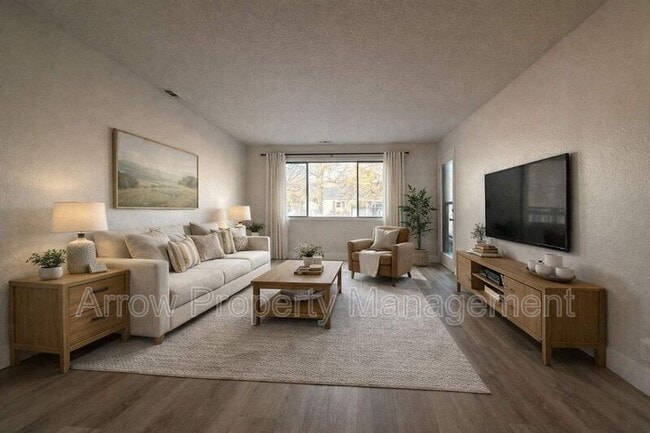 Foto del edificio - 2384 N 44th St