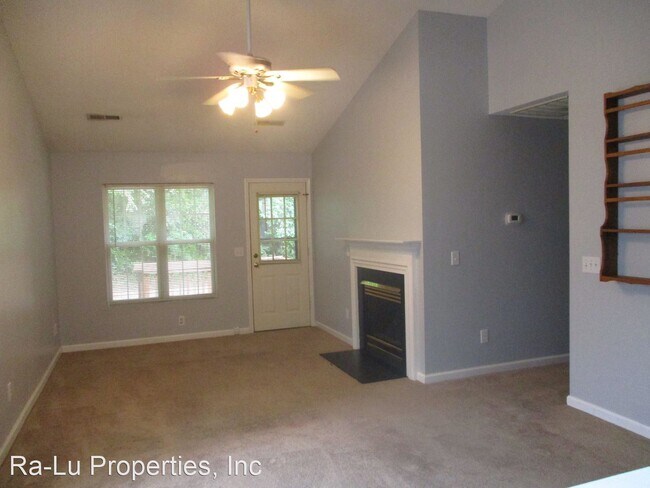 Building Photo - 3 br, 2 bath House - 428 Shady Brook Rd.