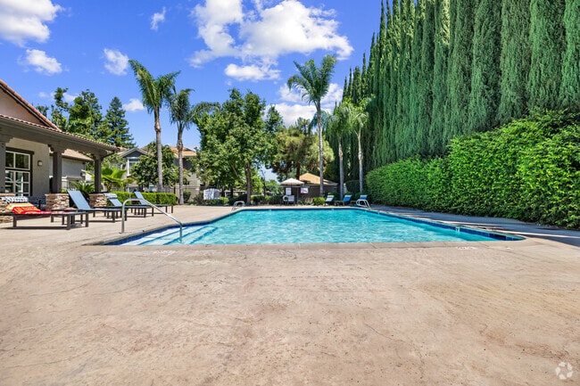 Photo inspiration: Colonial Manor Modesto Luxury Apartments For Rent Photo Inspiration