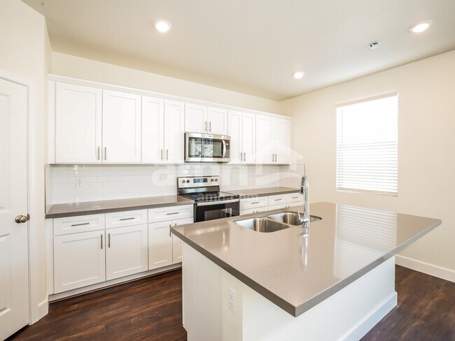 Building Photo - 6501 Enlightenment Drive