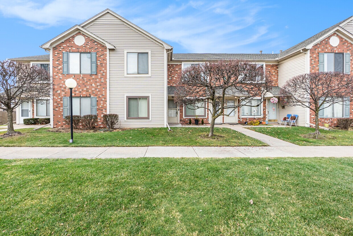 Foto principal - 30533 Hidden Pines Ln
