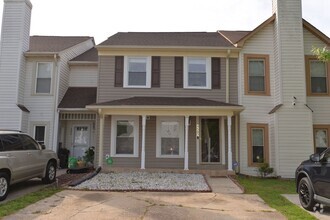 Building Photo - 4502 Marlwood Way