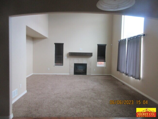 Foto del edificio - 7903 Morton Dr
