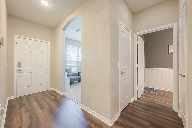 Foto del edificio - 24910 Grand Sapphire Ln