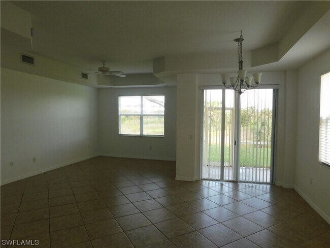 Building Photo - 16066 Via Solera Cir