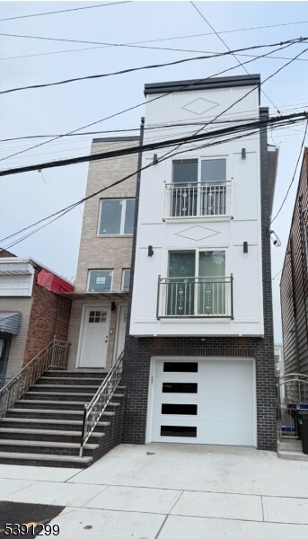 Foto principal - 595 N 11th St