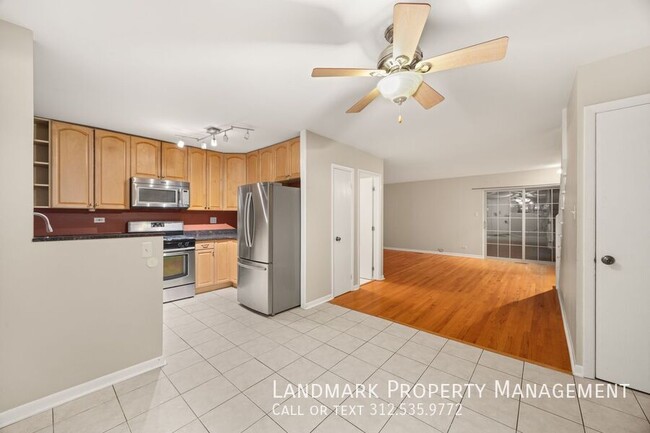 Foto del edificio - 824 S May St